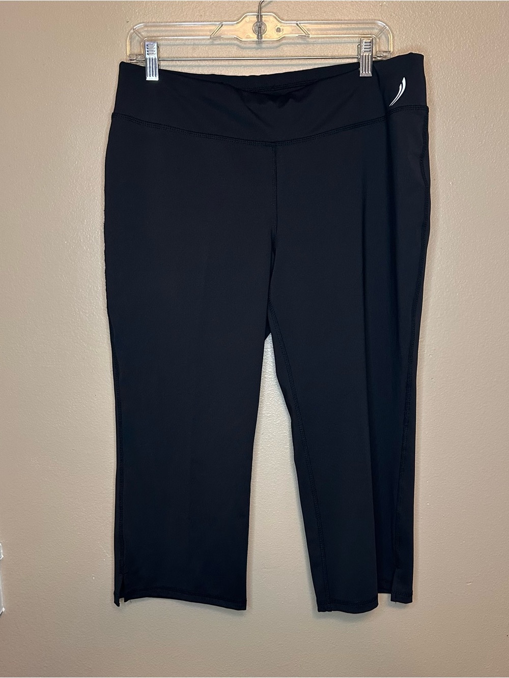 exertek Black Crop Athletic Leggings